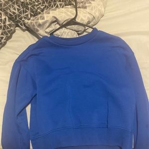 Cropped sweatshirt